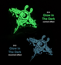 Load image into Gallery viewer, Starry Sea Pin