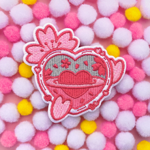 Load image into Gallery viewer, Spring Love Patch