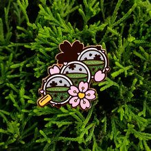 Load image into Gallery viewer, Crystal Hanami Dango Pin