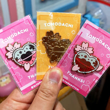 Load image into Gallery viewer, Spring Love Pin